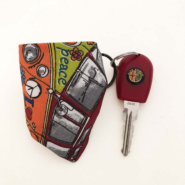 Keychain 60's/ Pet Bag Dispenser